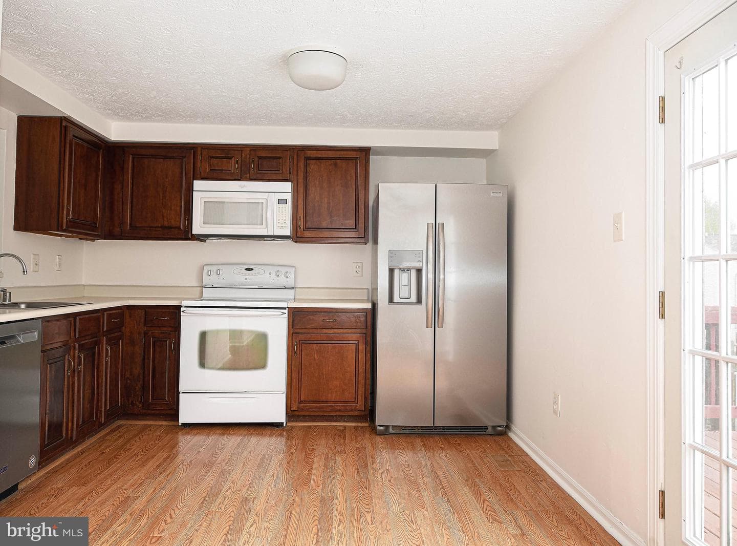 1219 Valley Leaf Court photo 9