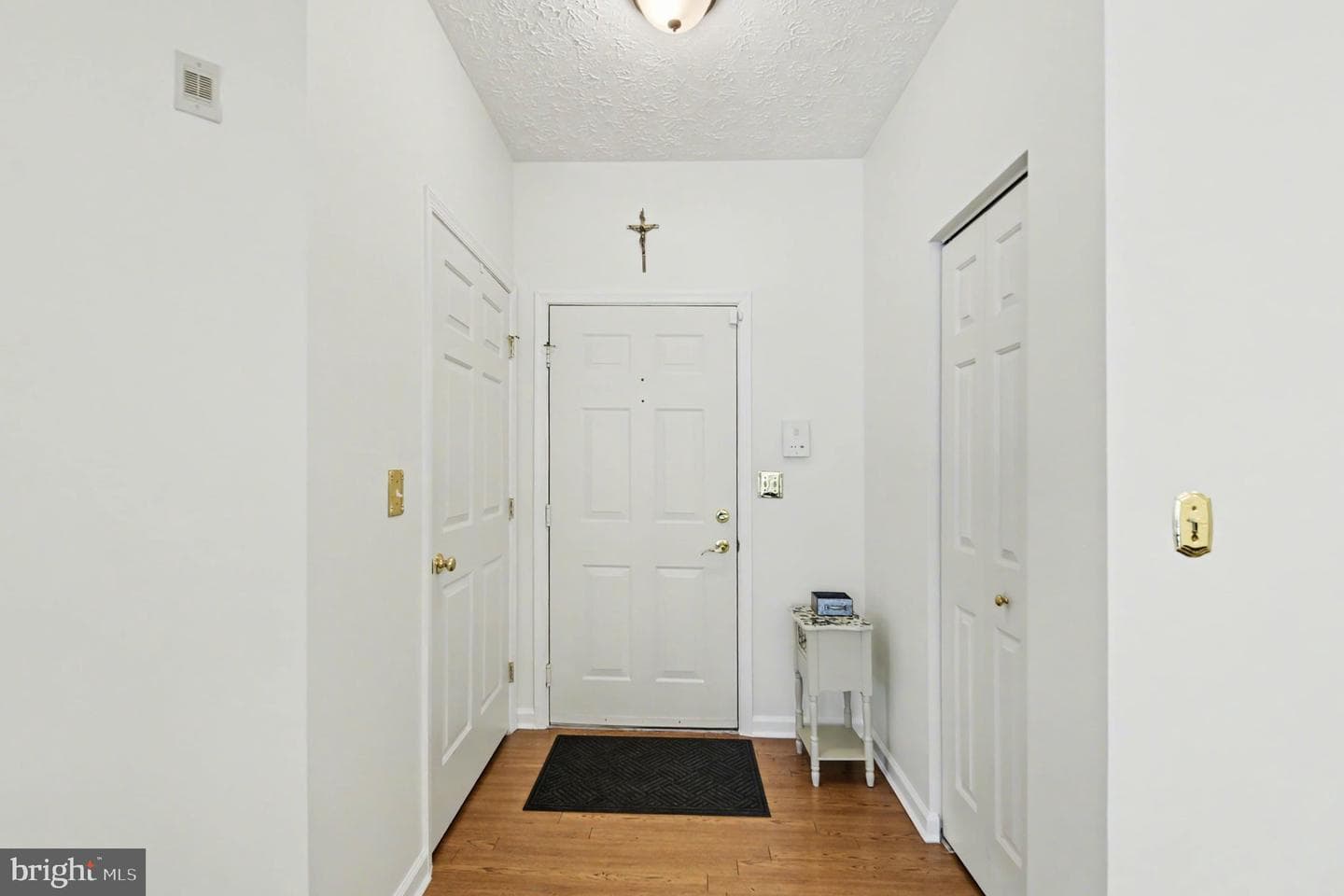 111 Sunshine Ct # F photo 5