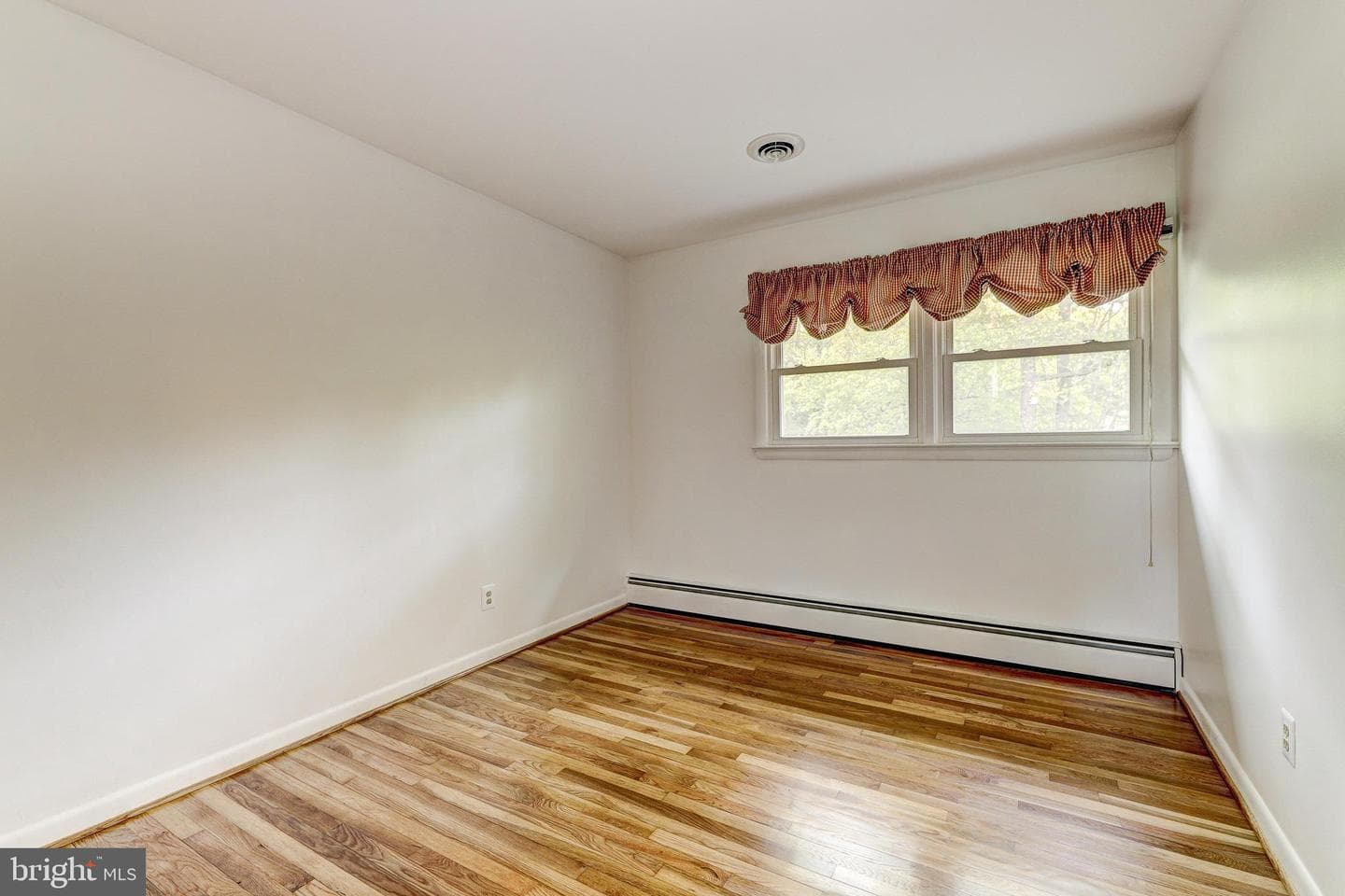 2311 Beverly Drive photo 27