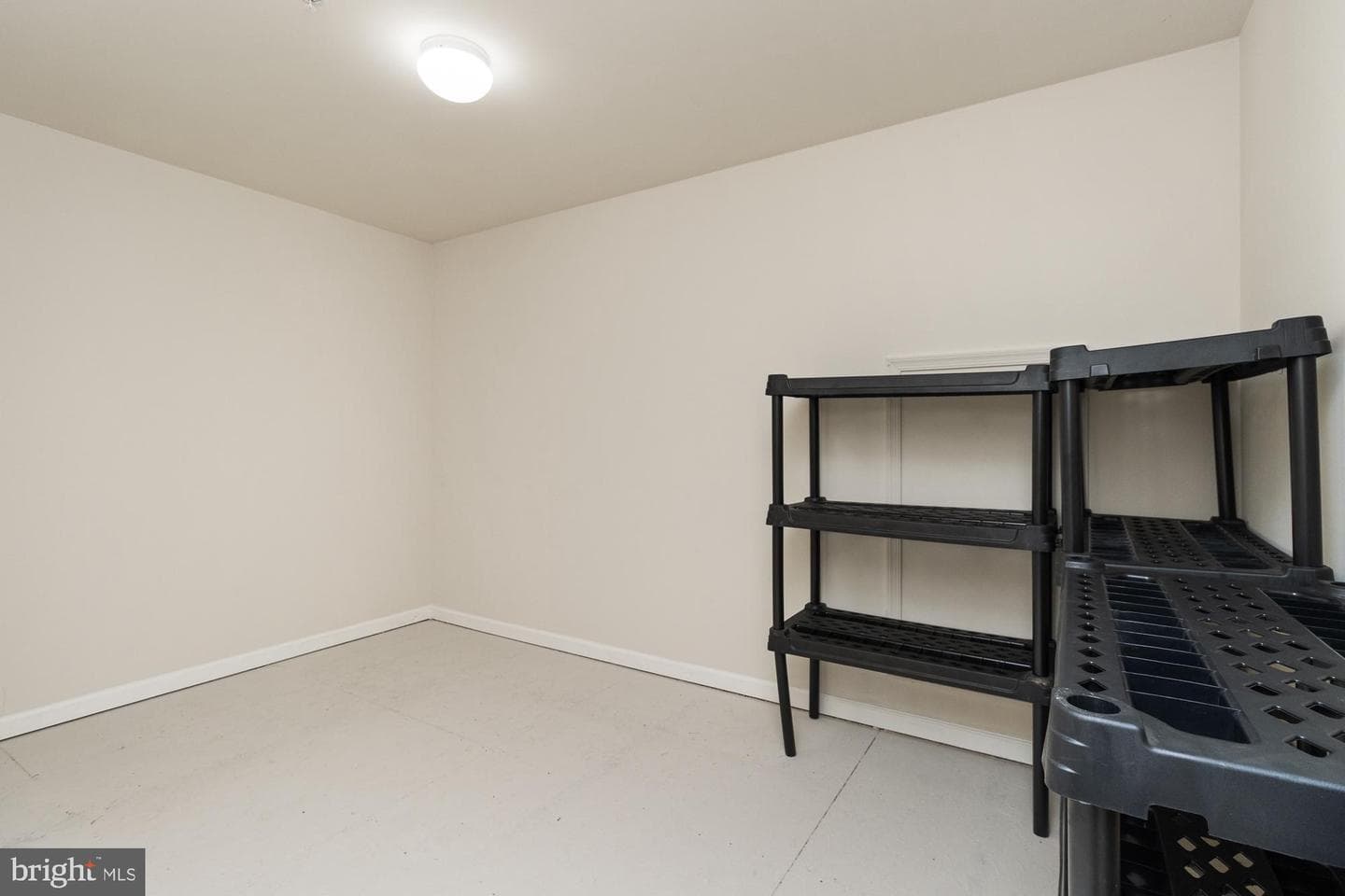 331 Tufton Circle photo 34