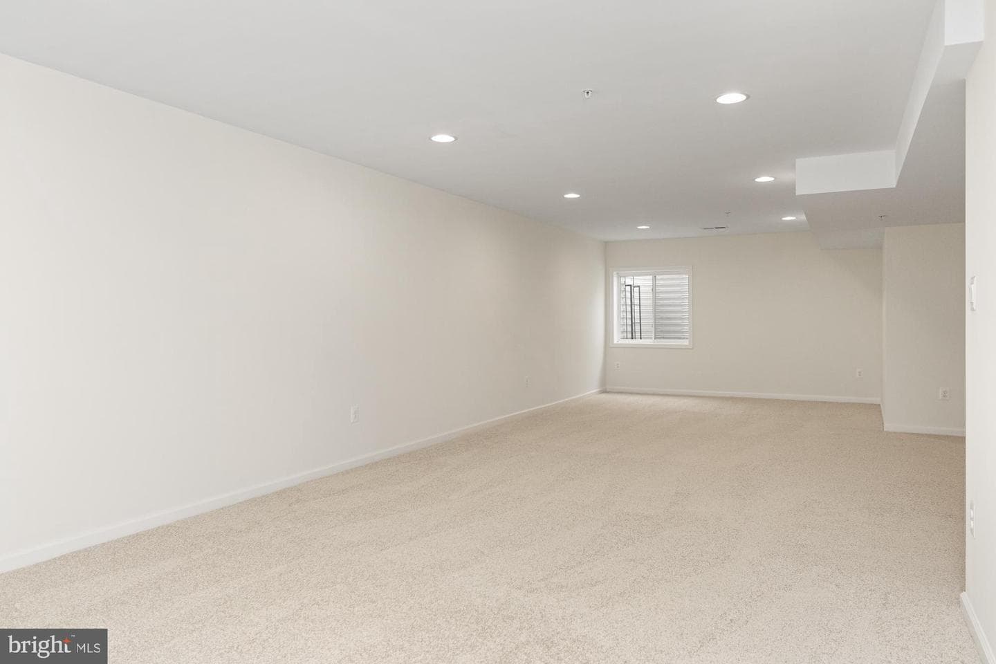 331 Tufton Circle photo 36