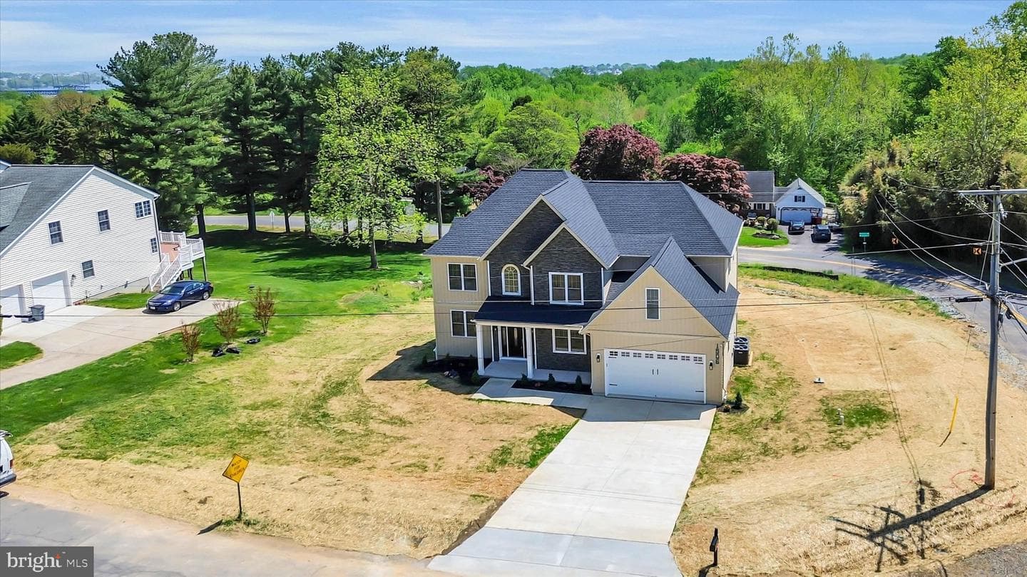 1506 Bayview Drive photo 23