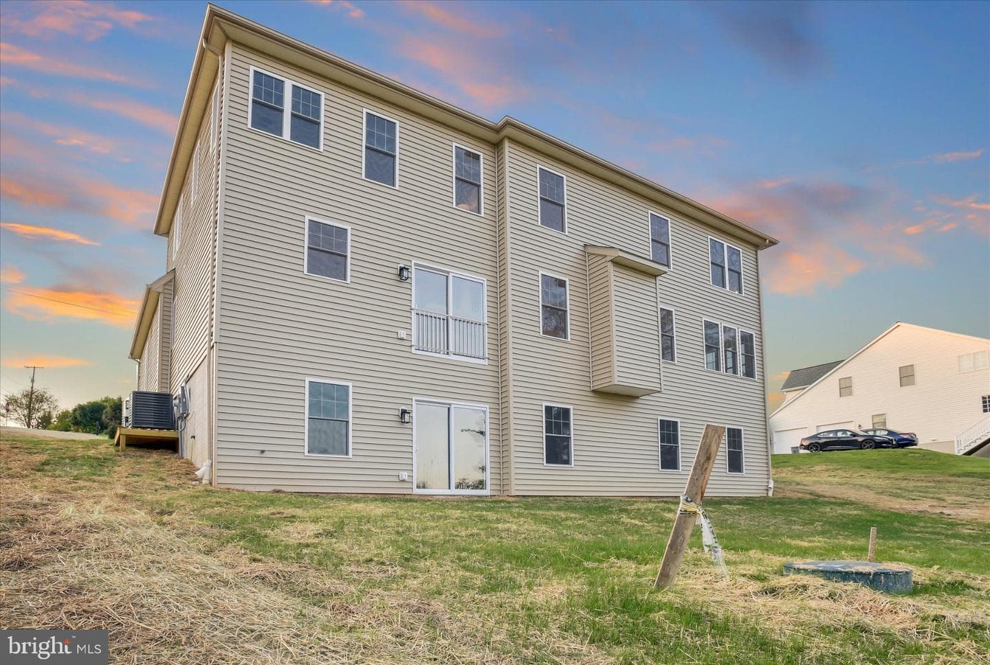 1506 Bayview Drive photo 3
