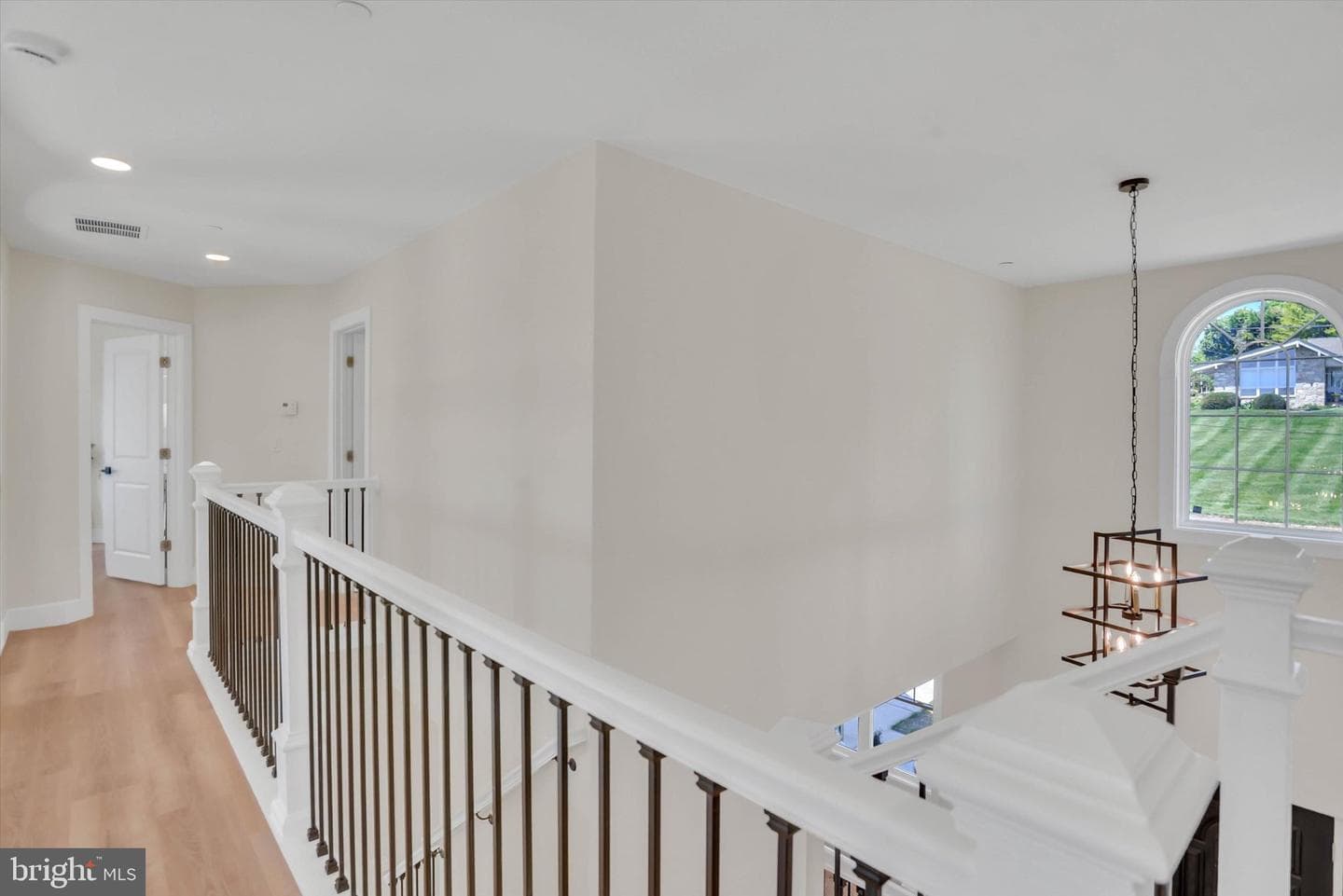 1506 Bayview Drive photo 34