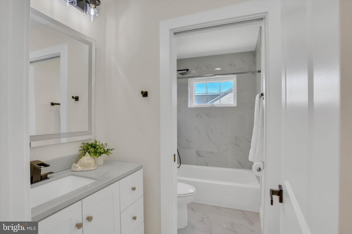 1506 Bayview Drive photo 45