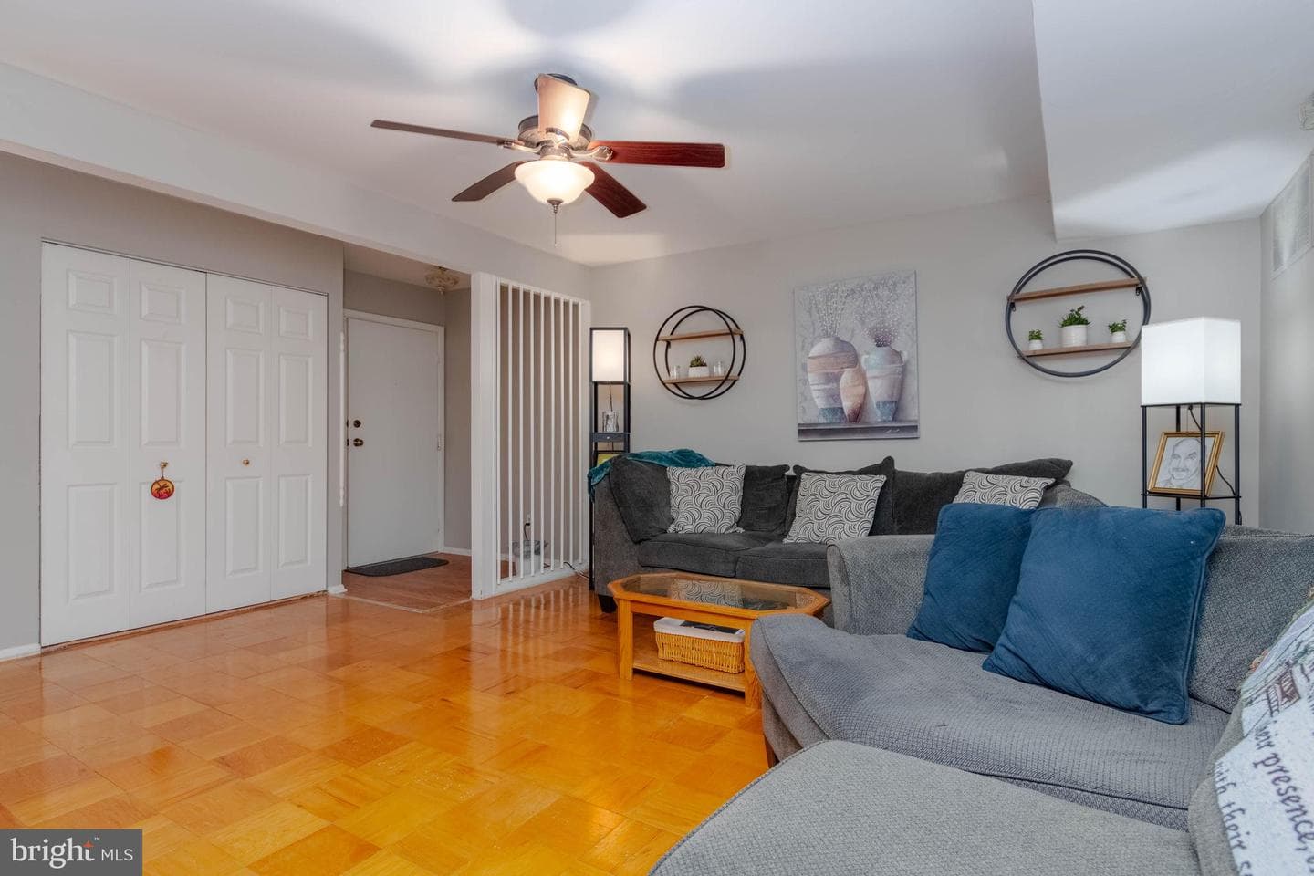 211 Crocker Drive #211-B photo 2