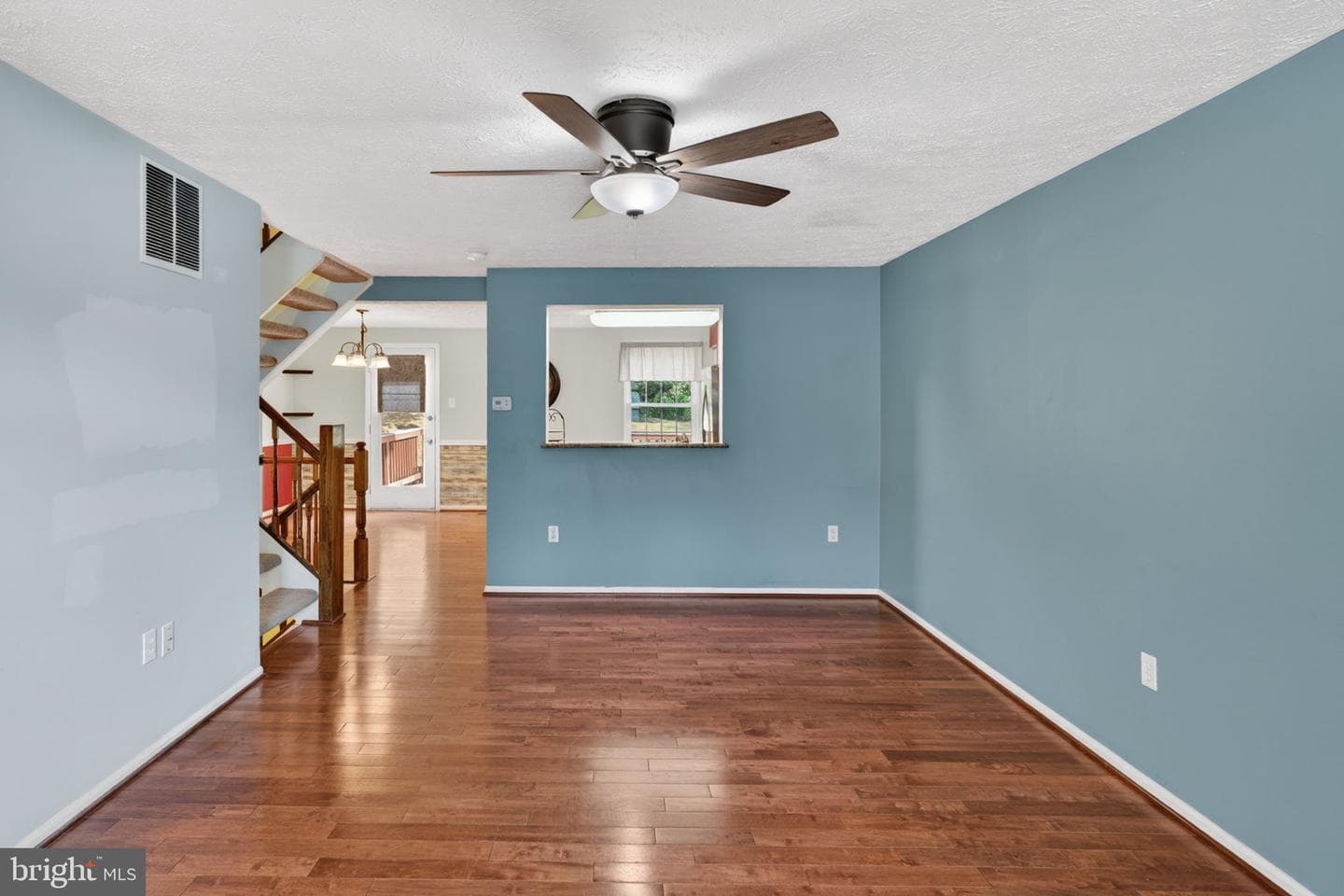 1721 Beechbank Way photo 12