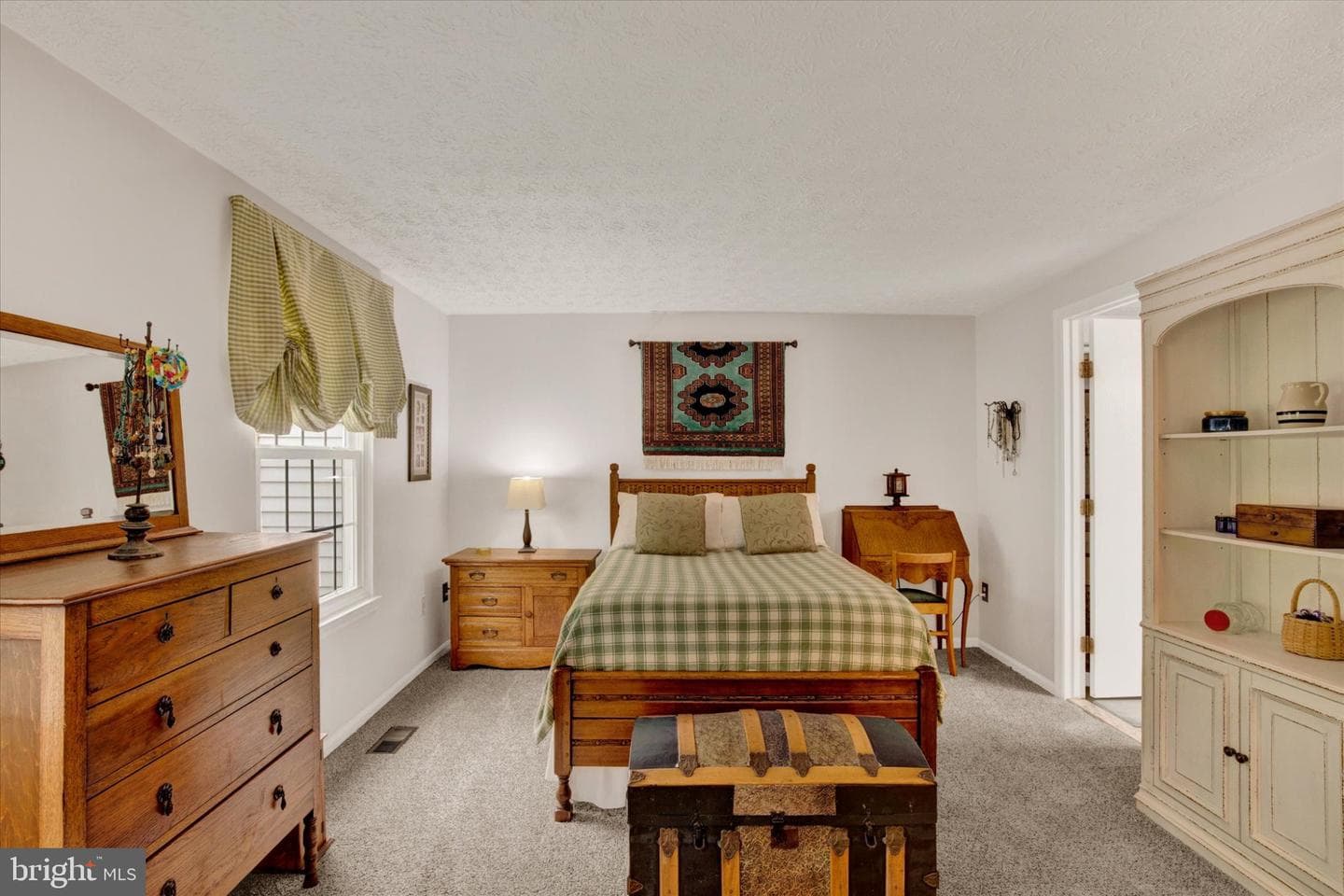 1717 Chesterfield Square photo 12