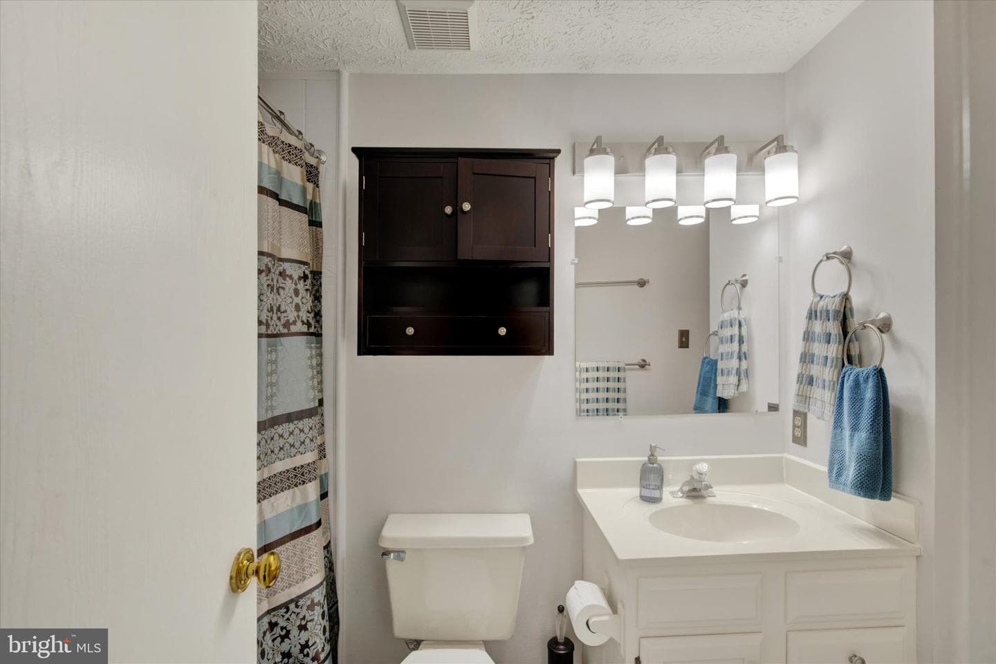 1717 Chesterfield Square photo 14