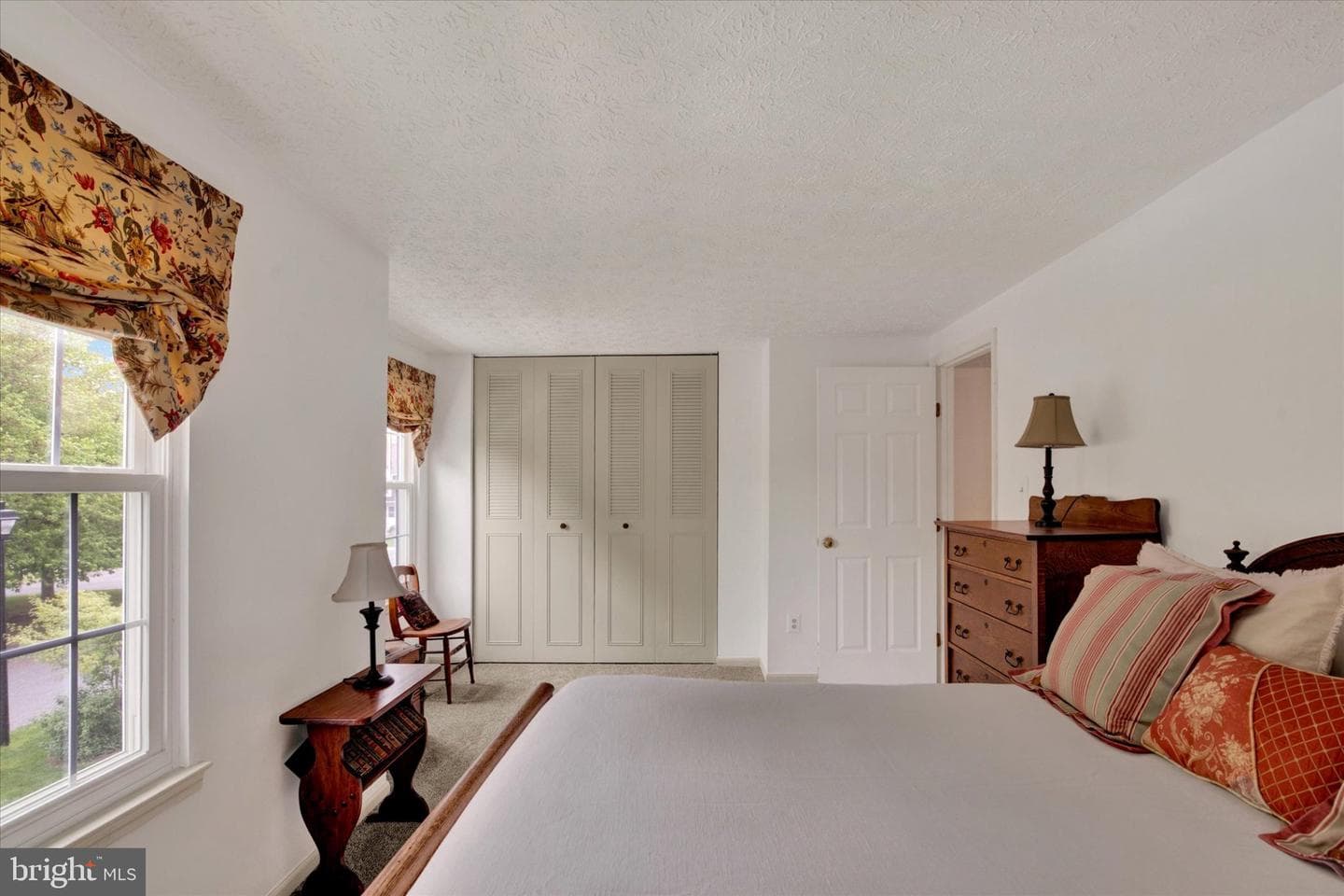 1717 Chesterfield Square photo 17