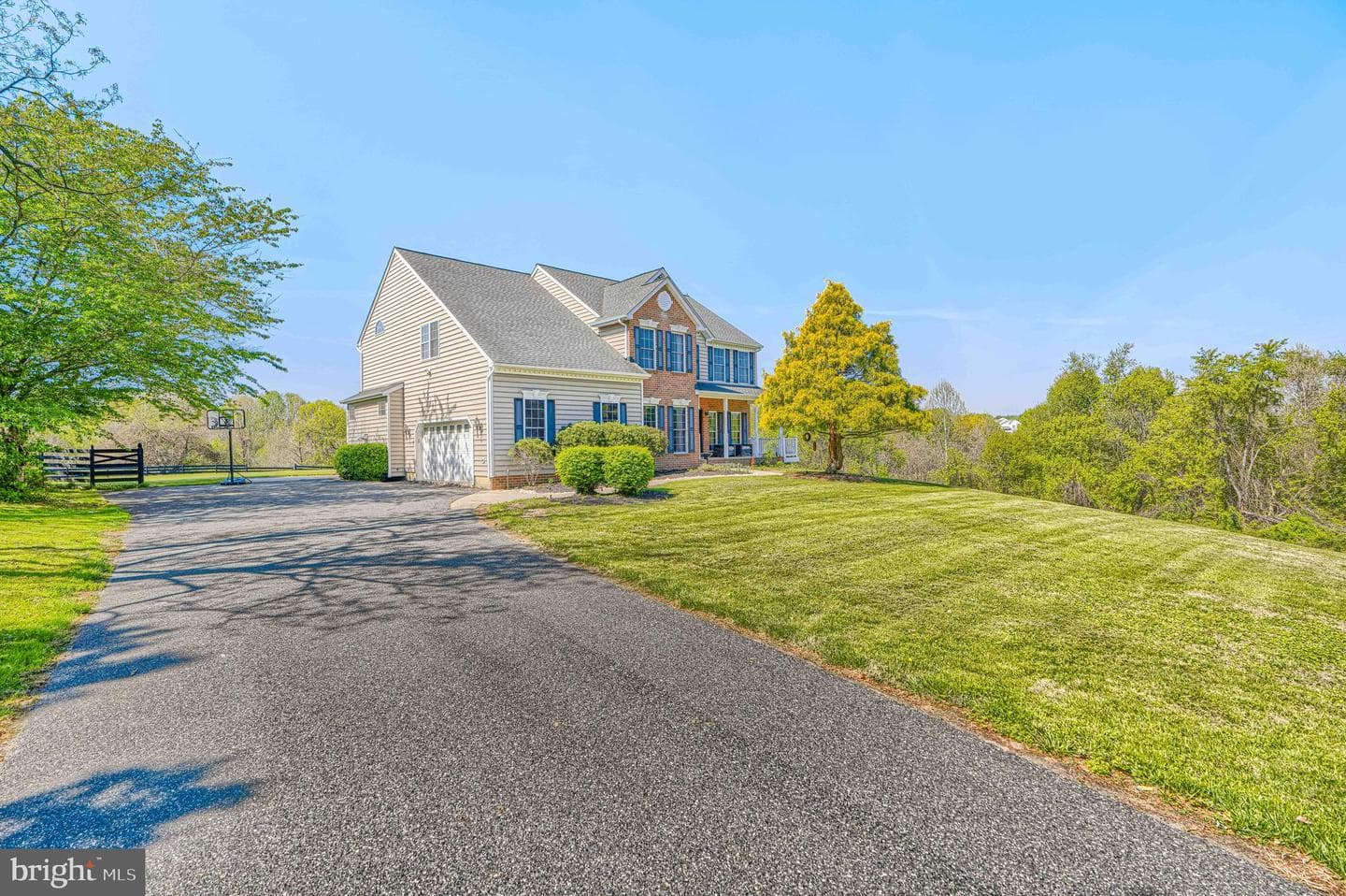 208 Christopher Road photo 2