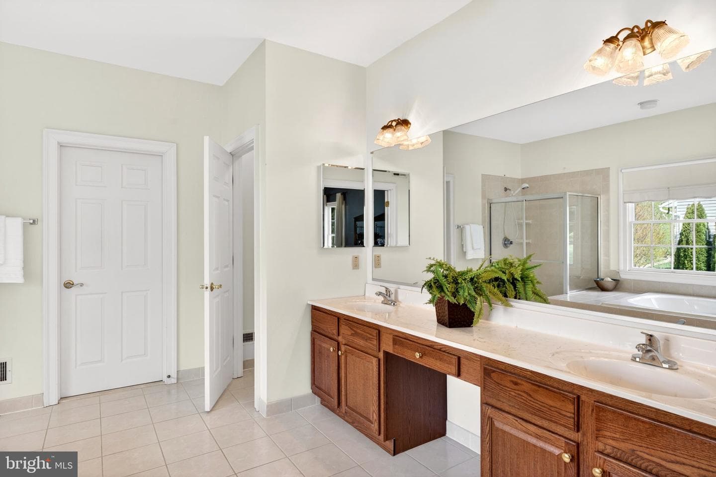 2006 Royal Fern Court photo 62