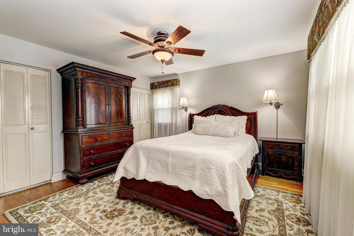 718 Bedford Road photo 33