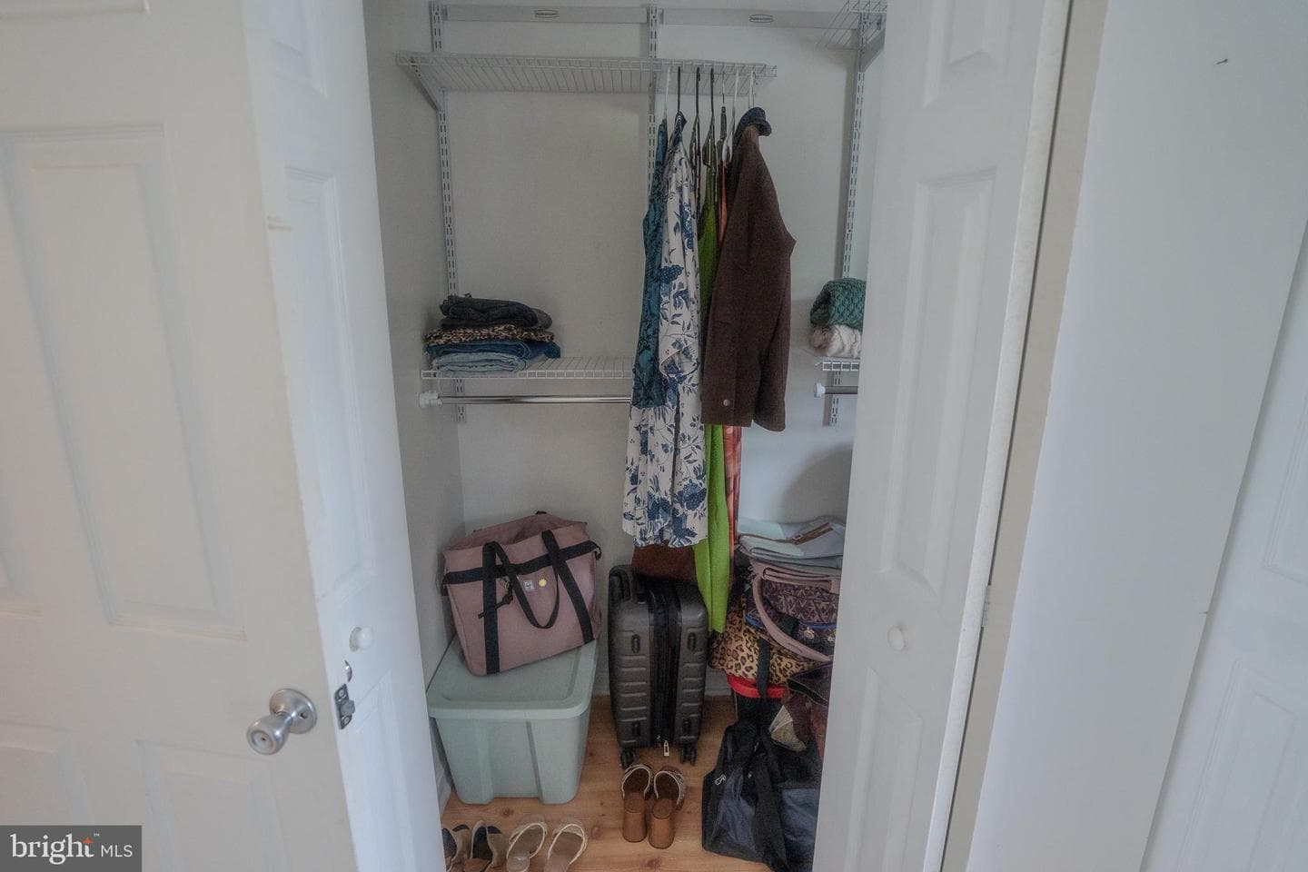 203 Ferring Court photo 27