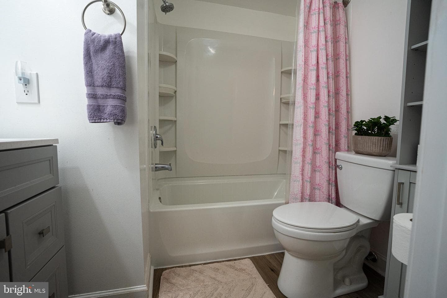 203 Ferring Court photo 39