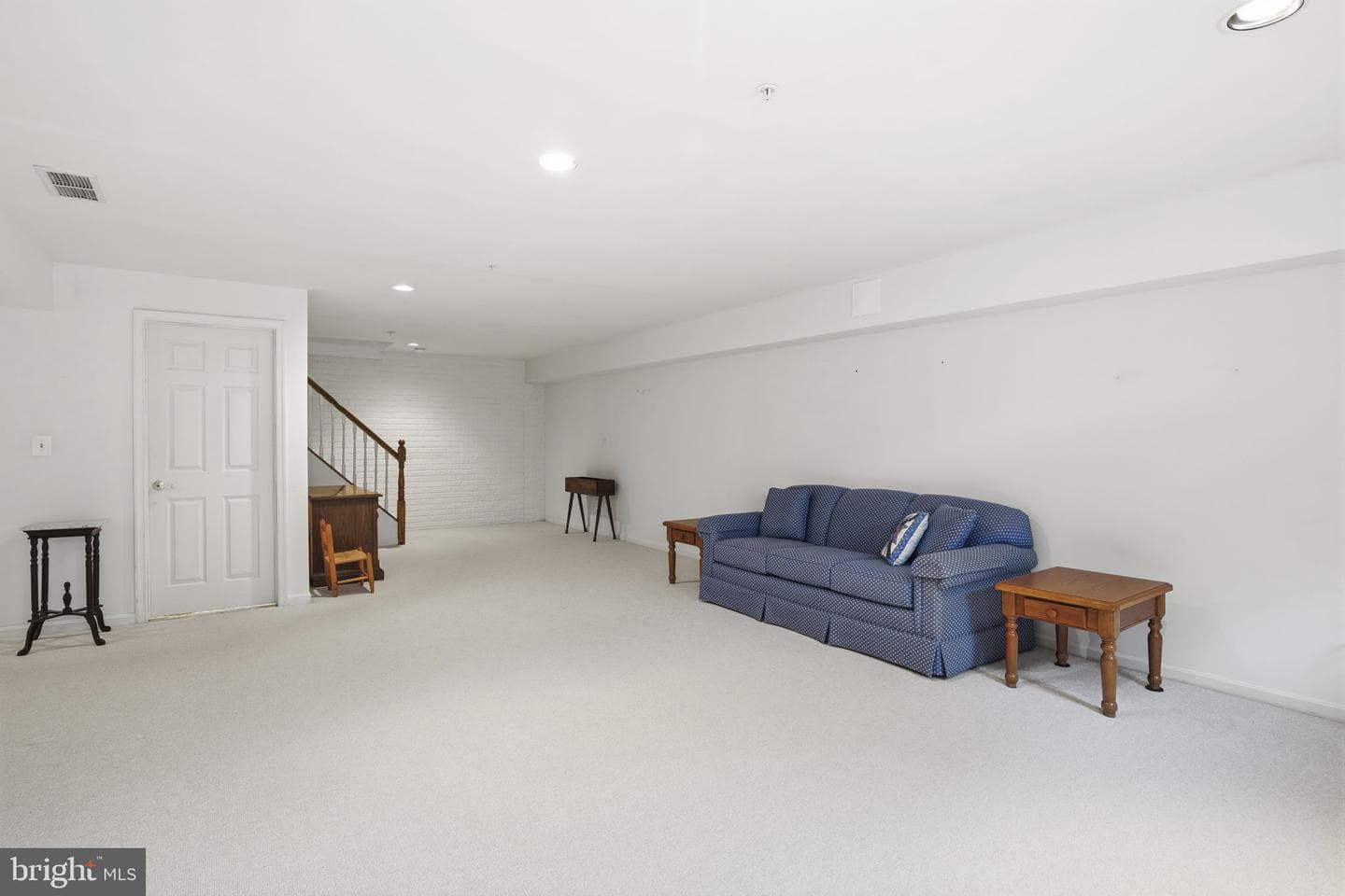 66 Crystal Court photo 27