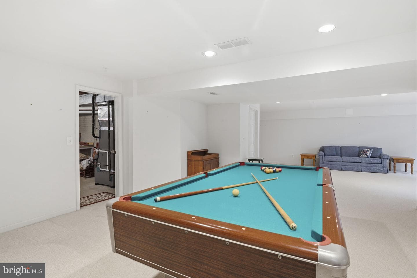 66 Crystal Court photo 29