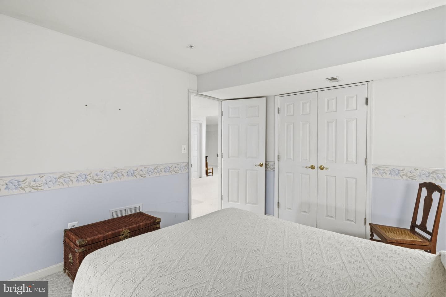 66 Crystal Court photo 31