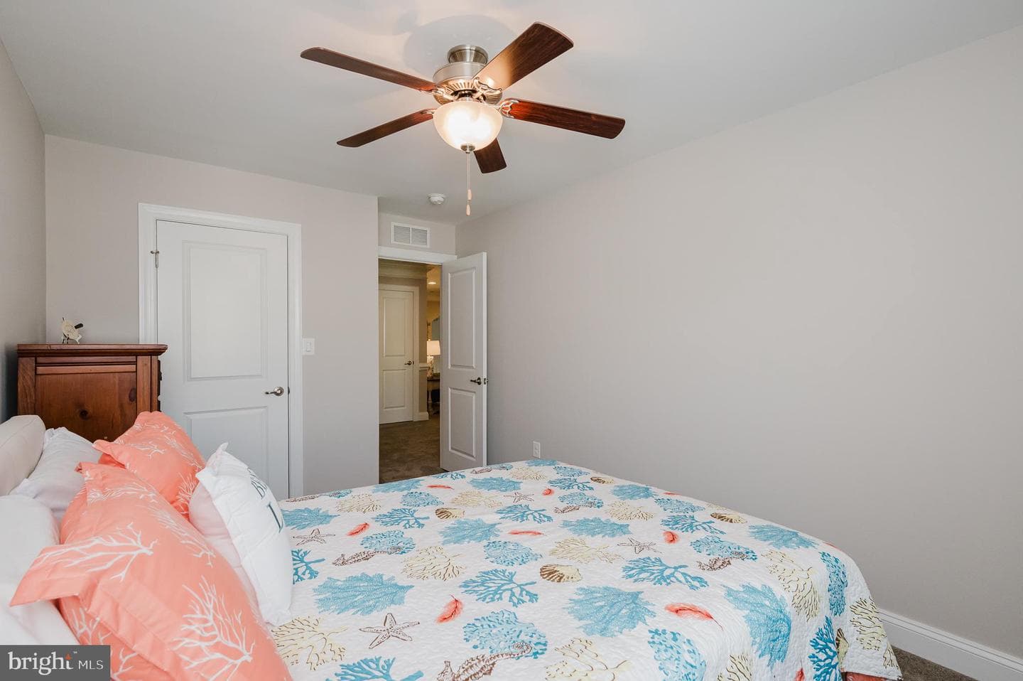 355 Tufton Circle photo 45