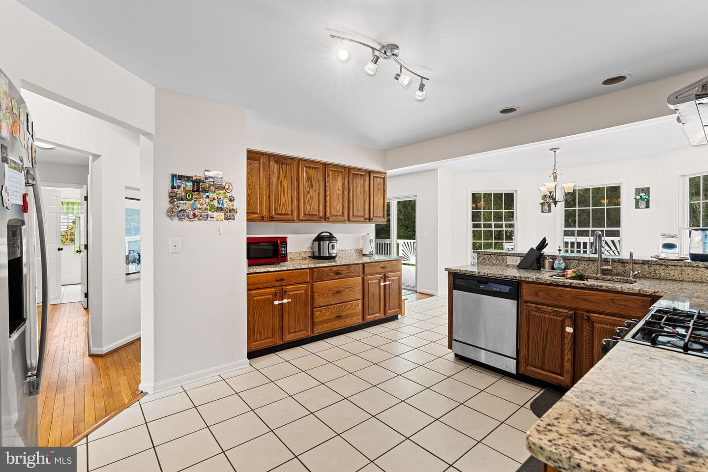 2231 Gelding Way photo 10