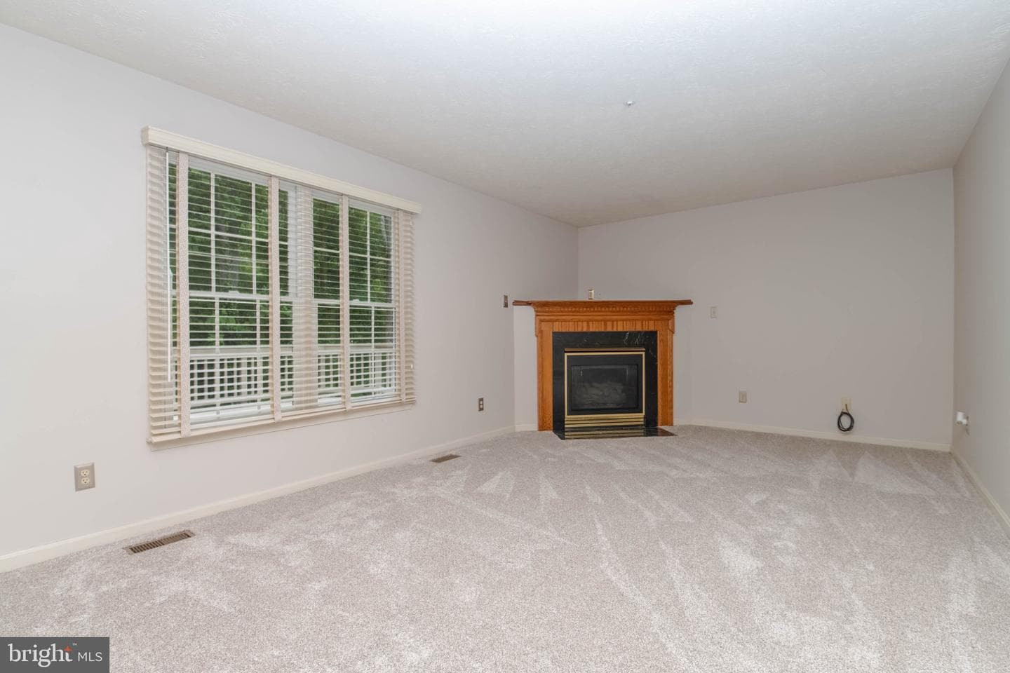 1240 Chateau Green Court photo 40