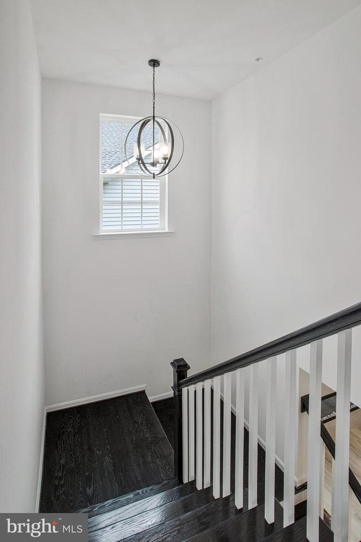 1607 Shady Tree Court photo 33