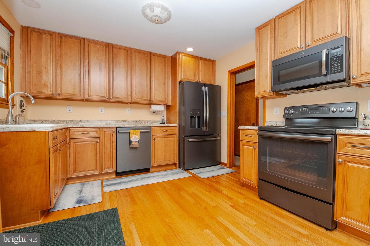 2319 Reckord Road photo 10