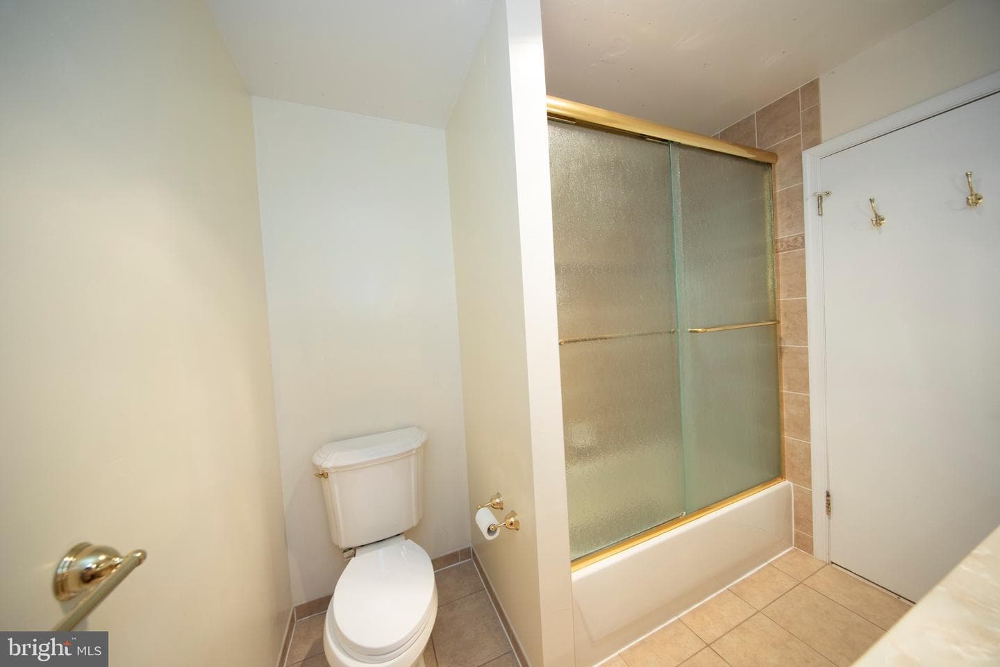 2823 Orchard Lakes Drive photo 39