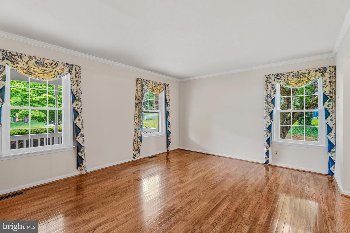 2329 Northcliff Drive photo 25