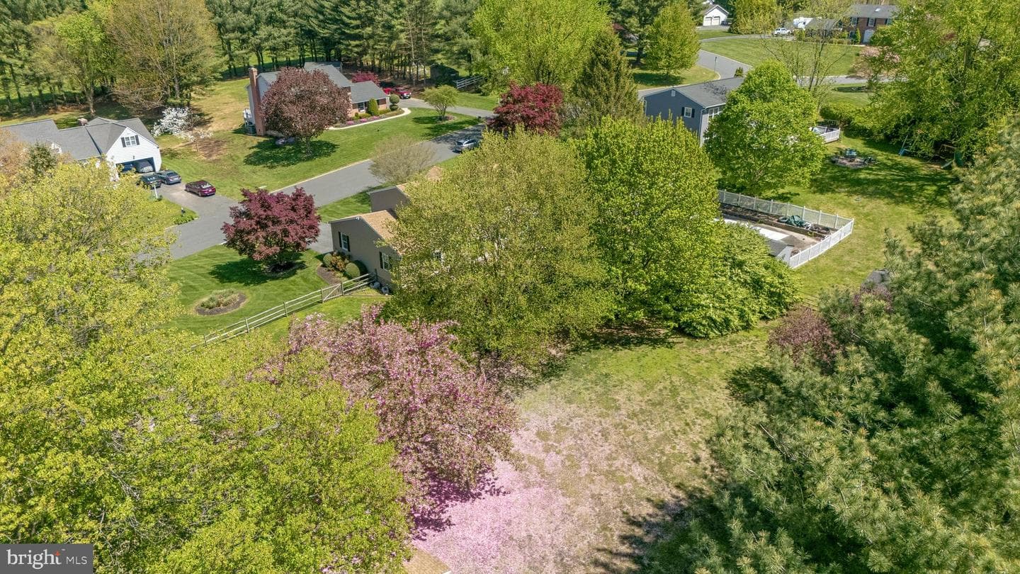 2329 Northcliff Drive photo 60