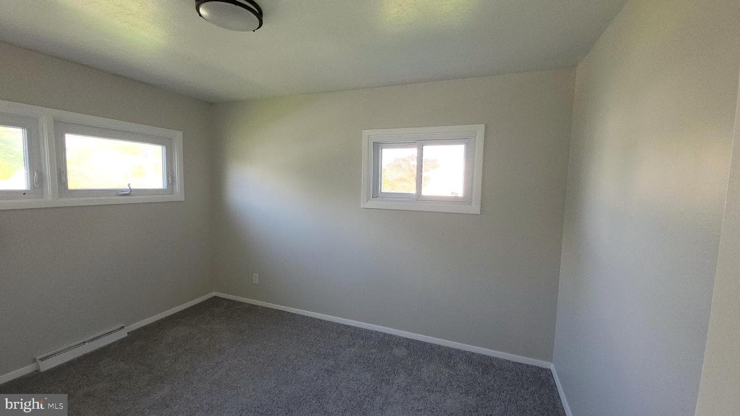 650 Brenda Lane photo 14
