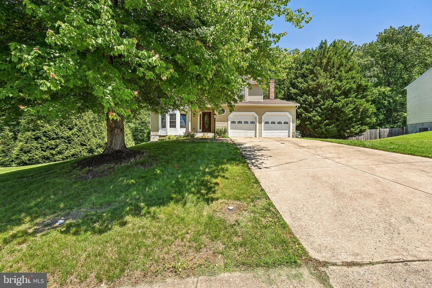 449 Grasmere Lane photo 4