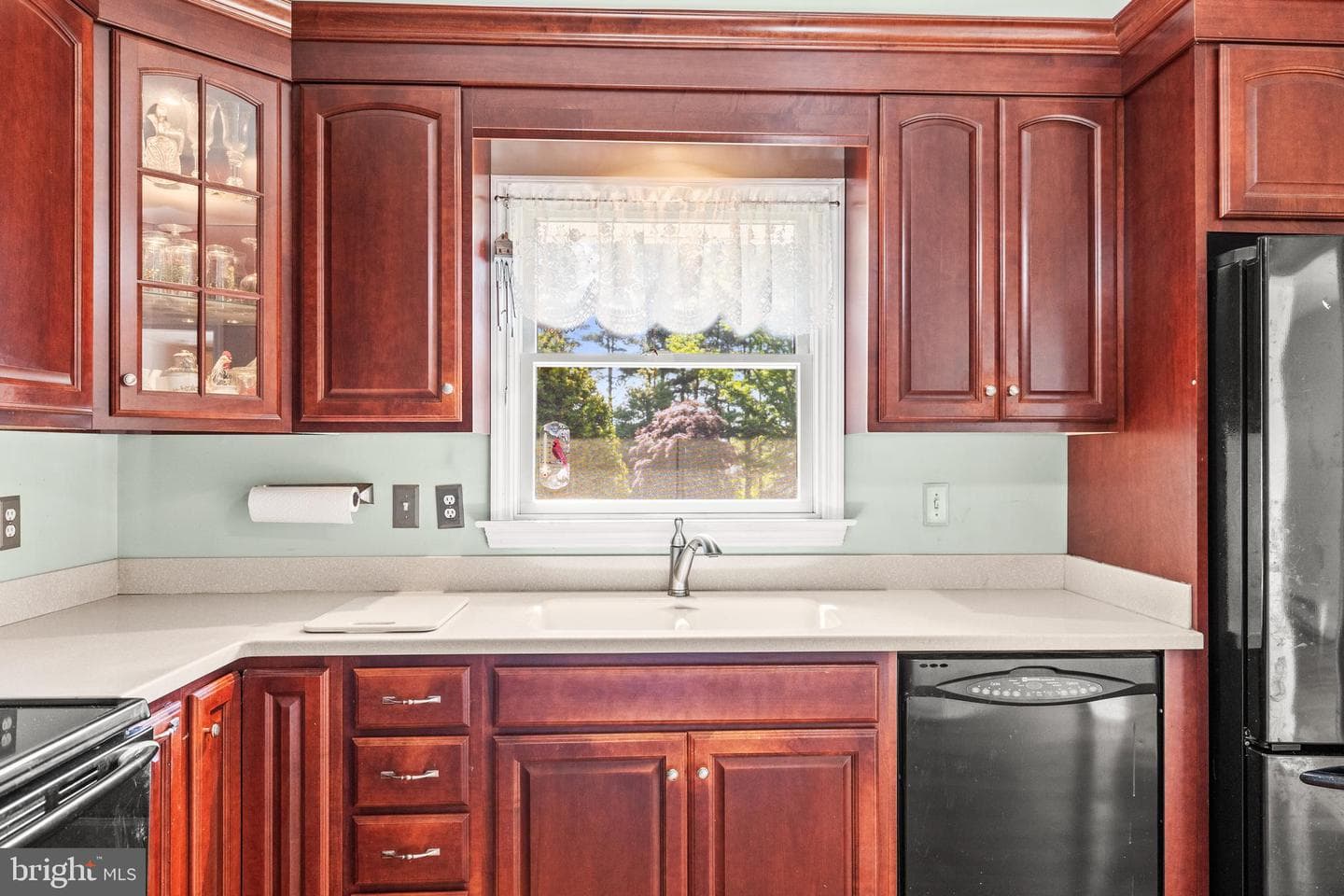 3927 Federal Hill Road photo 6