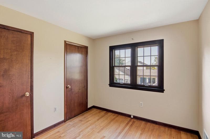 131 Wheaton Lane photo 15