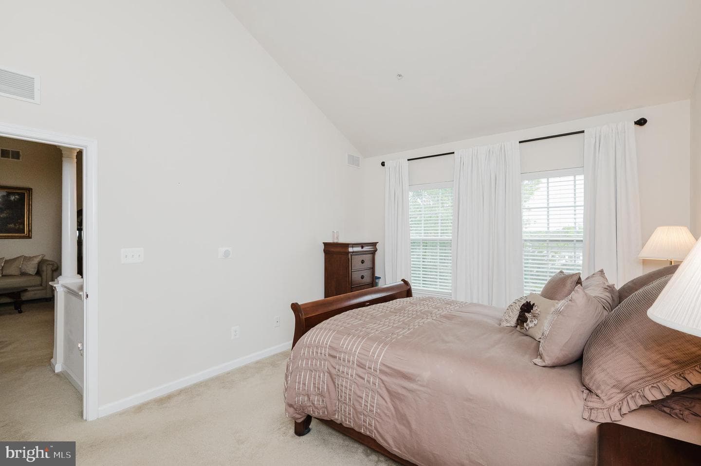 303 Lothian Way #303 photo 28