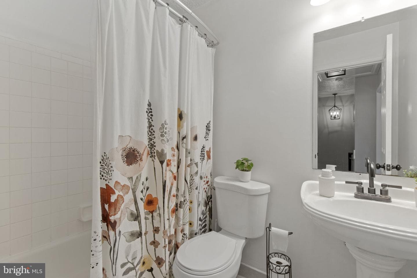 602 N Branch Court photo 15