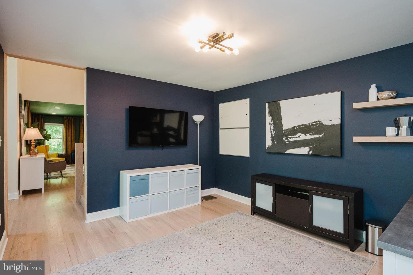 2056 Chapel Road photo 14