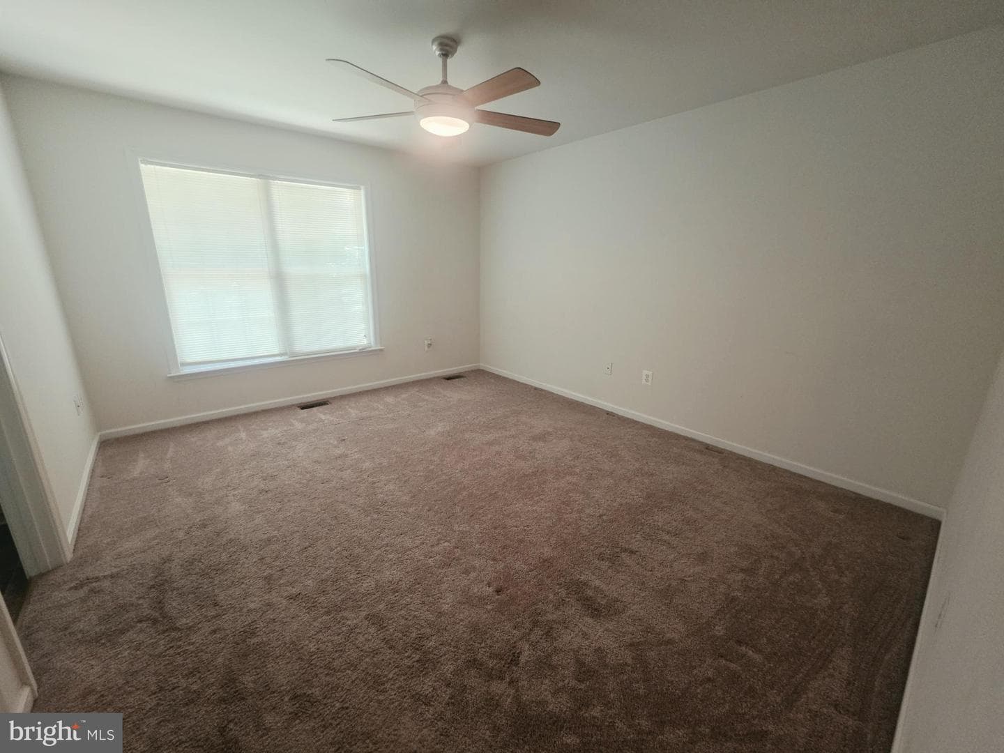 1001 W Viking Court photo 20