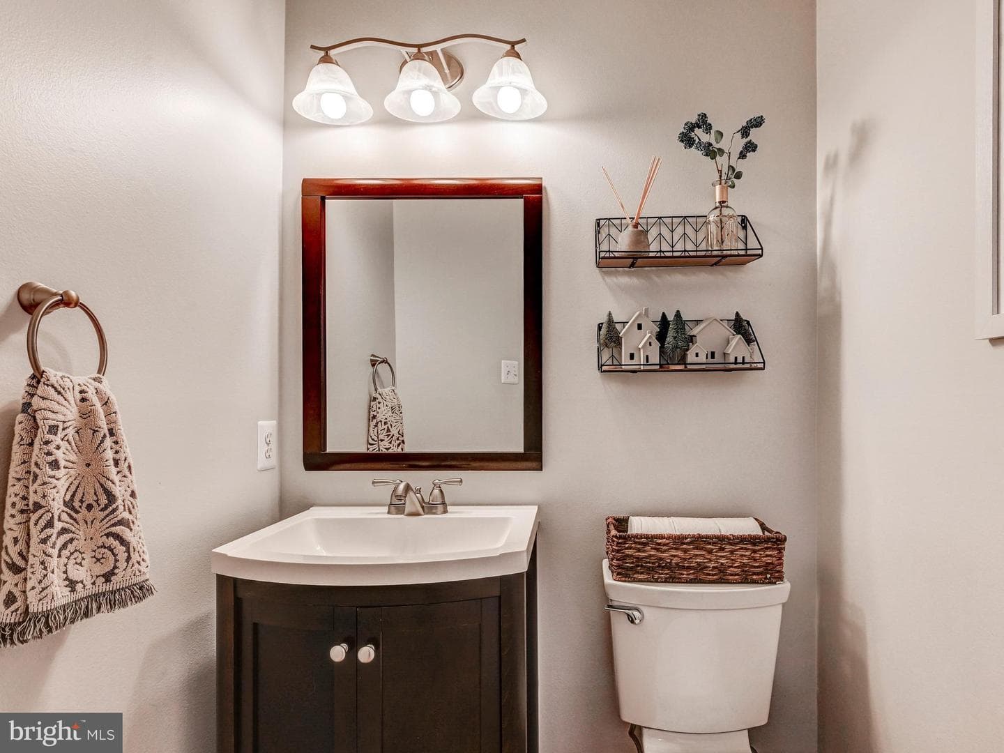 901 Felicia Court photo 30