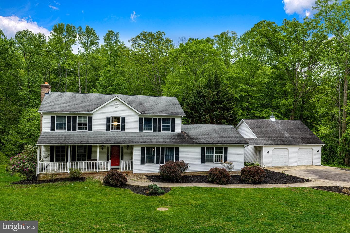 711 Gilbert Road photo 35