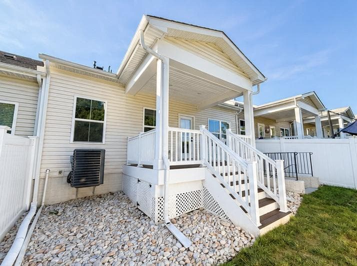 2428 Steamboat Way photo 38