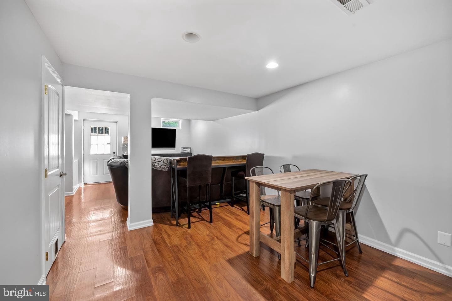 1233 Whispering Woods Way photo 32
