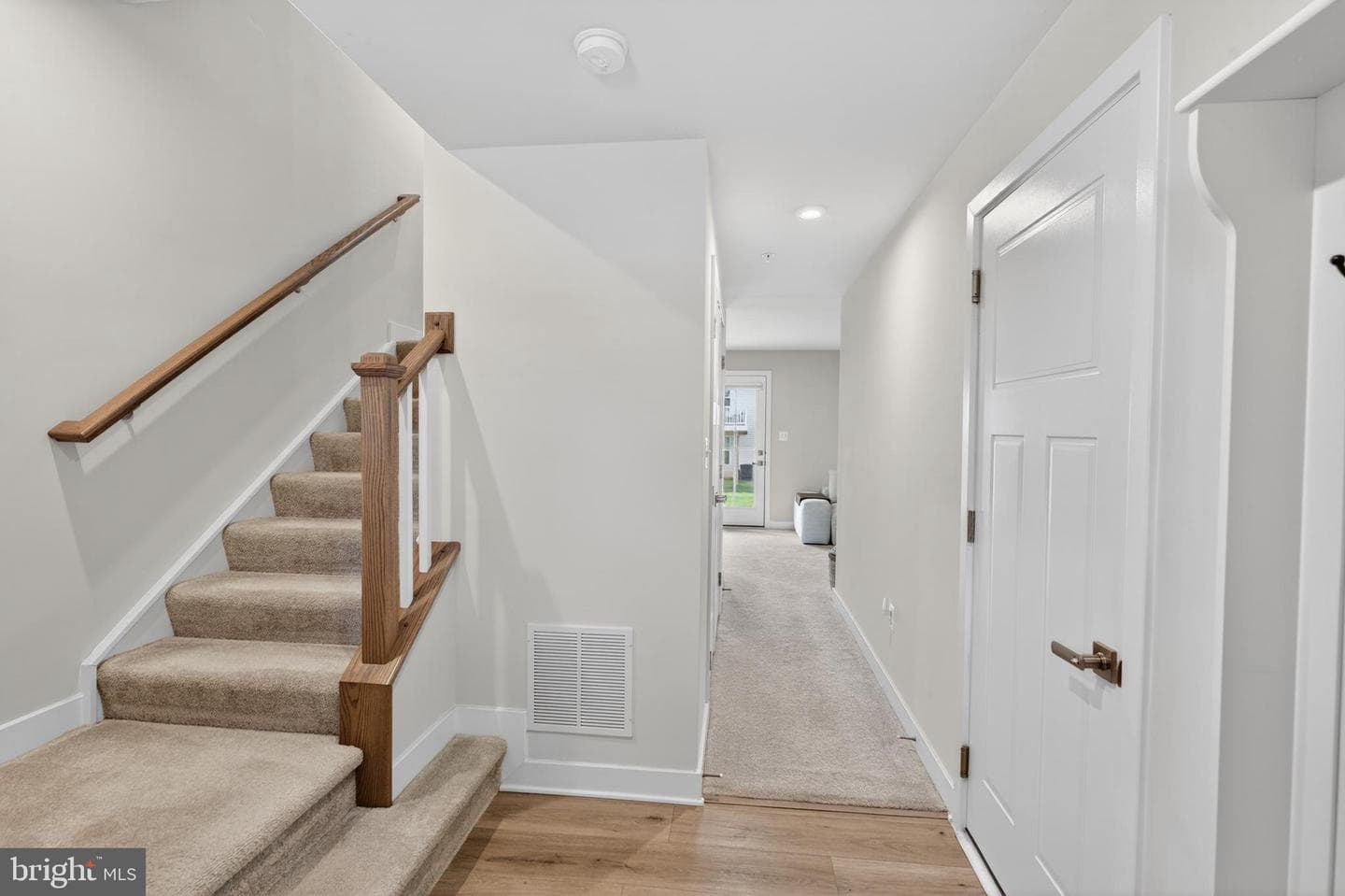 2506 Schooner Way photo 10