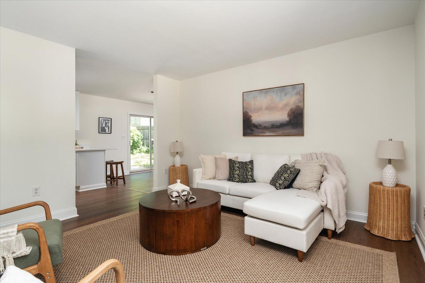 621 Wingleaf Court photo 10