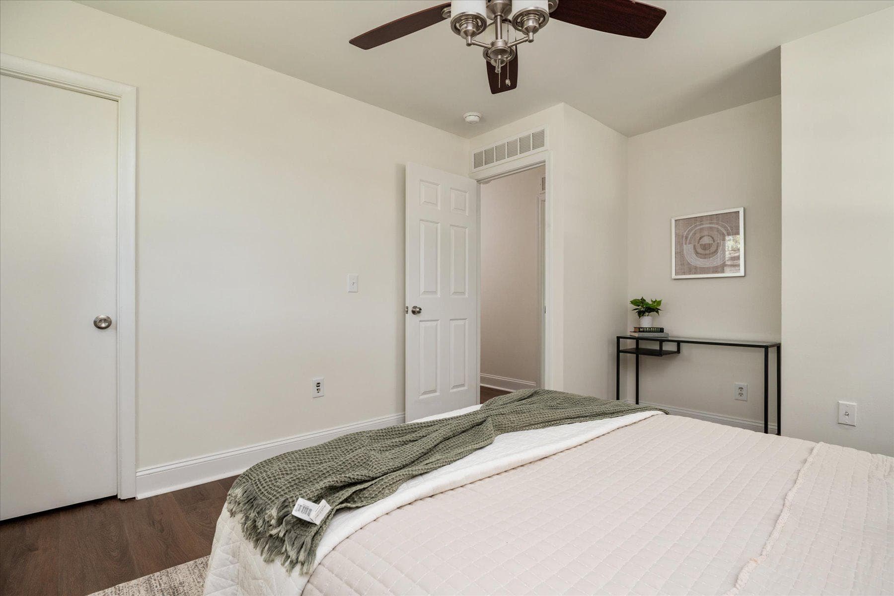 621 Wingleaf Court photo 27
