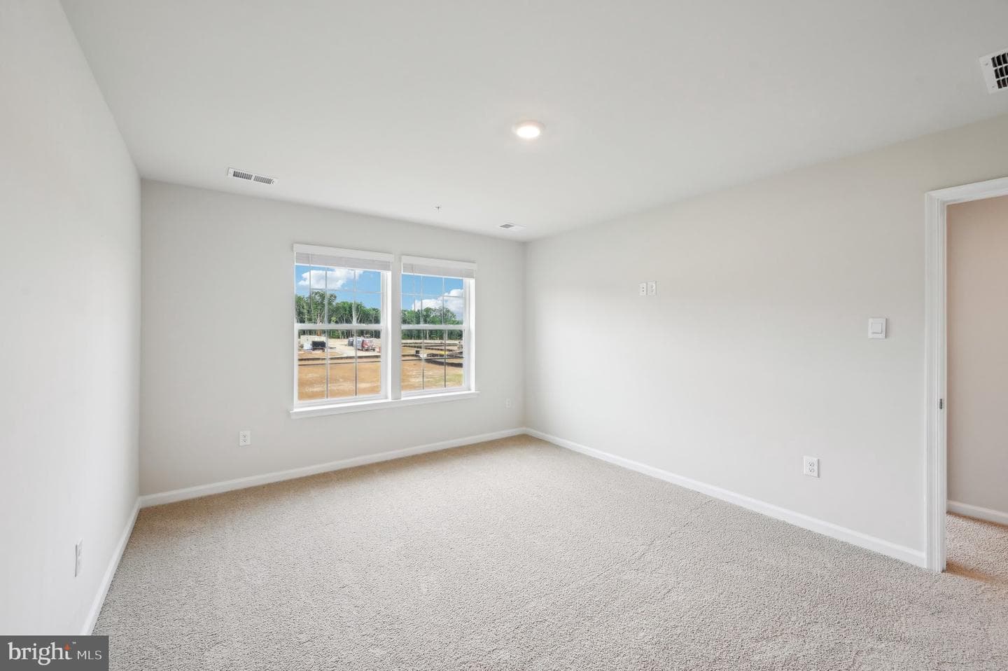 707 Managrass Drive photo 33