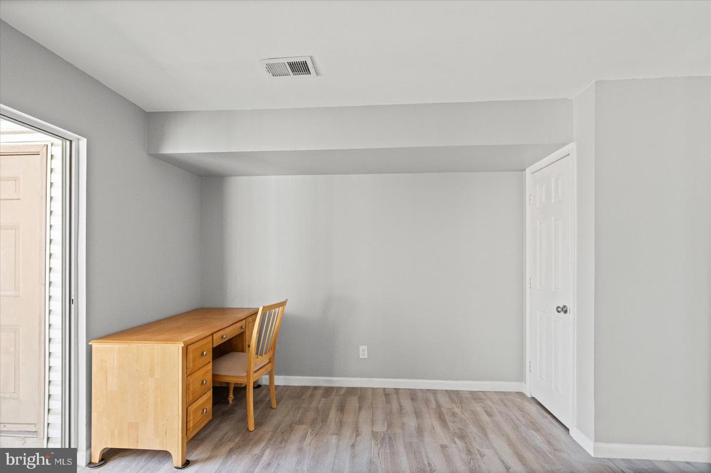 608 Churchill Road #608n photo 24