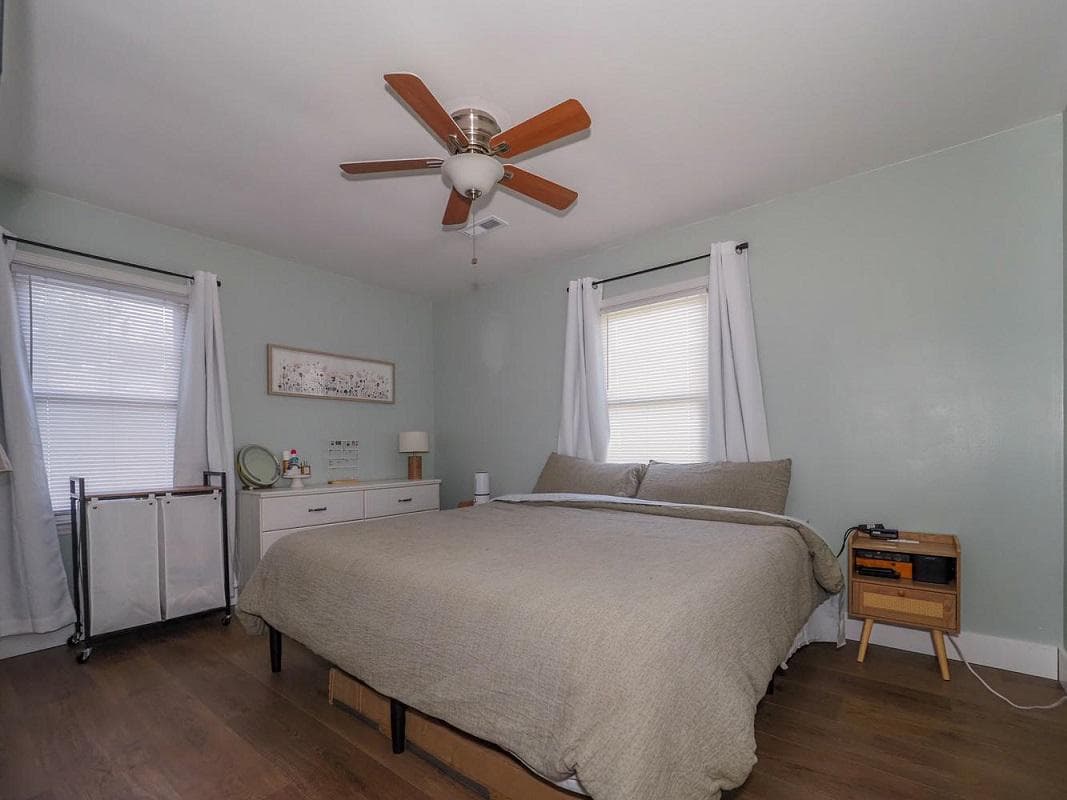 50 Mitchell Ave photo 11