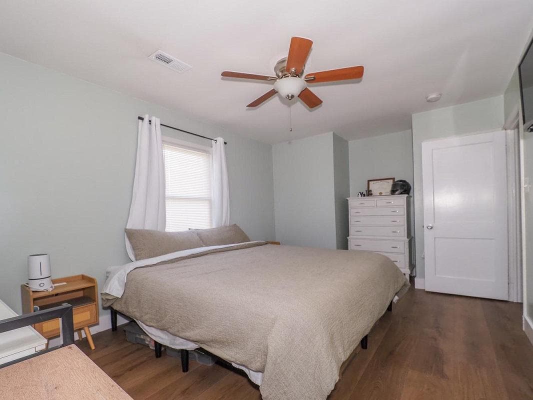 50 Mitchell Ave photo 12