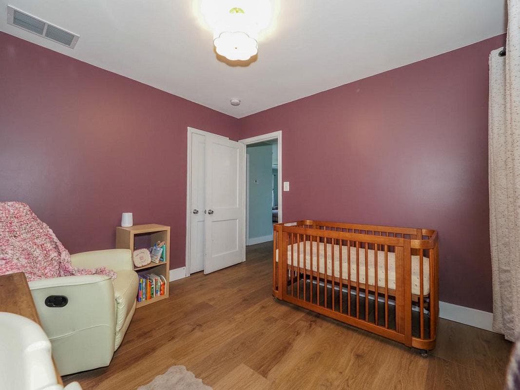 50 Mitchell Ave photo 16
